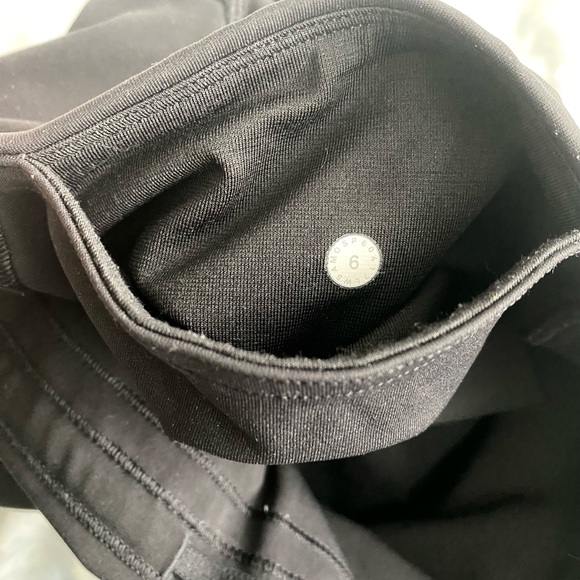 LULULEMON Black Leggings with Ankle Mesh, Size 6 - Picture 6 of 8